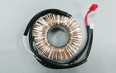 環(huán)形變壓器引線固定結(jié)構(gòu)